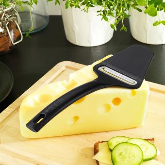 картинка ХЭЛПРЕДА Нож для сыра, черный, 22 см от магазина Wmart